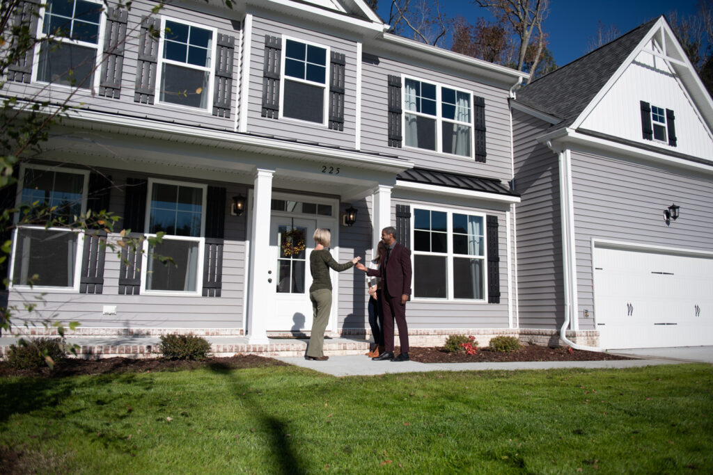 Keys to the New House Image